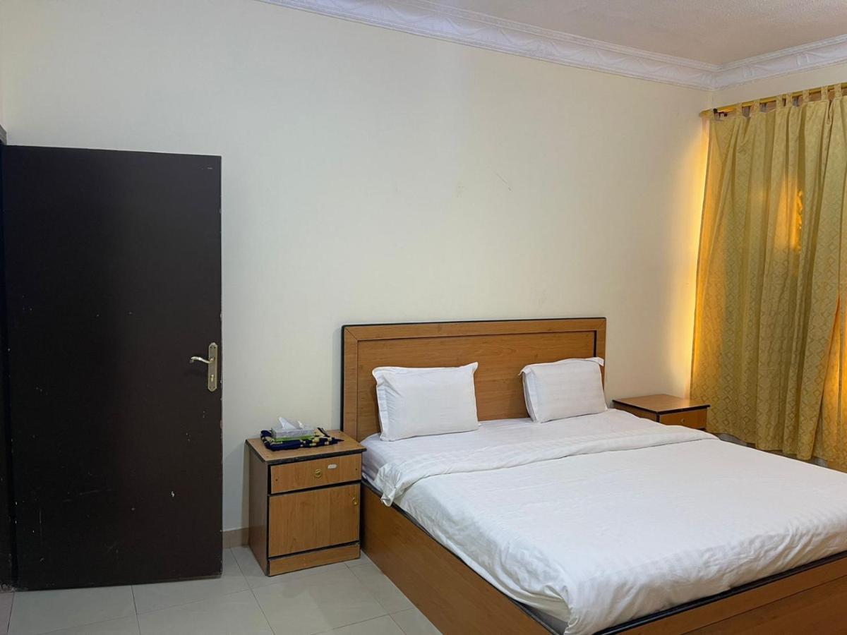 Golden Quba 1 Aparthotel Riyadh Exterior photo