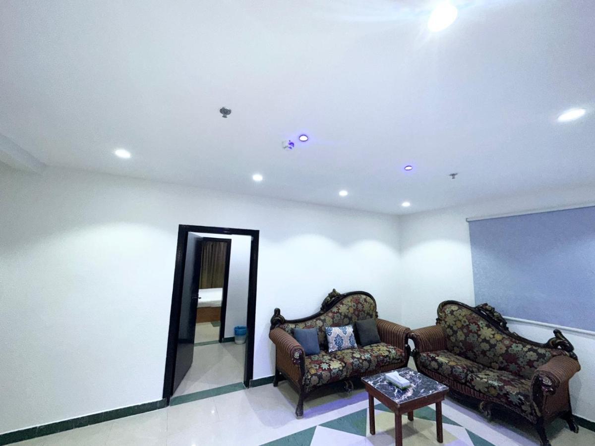 Golden Quba 1 Aparthotel Riyadh Exterior photo