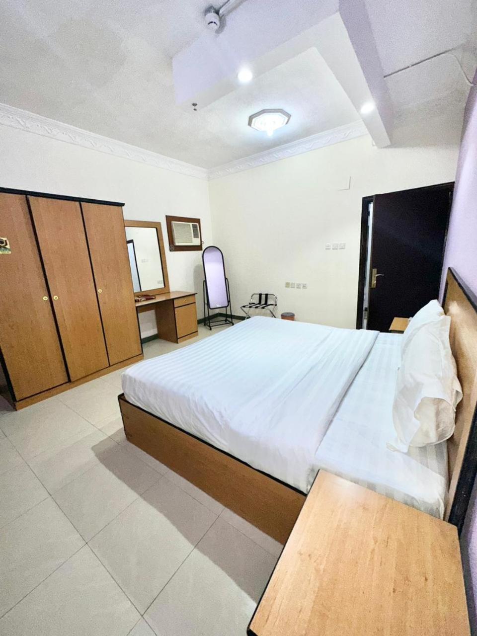 Golden Quba 1 Aparthotel Riyadh Exterior photo